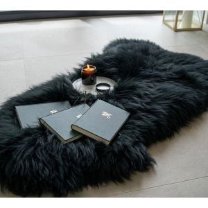 Luxurious Natural Sheepskin Rug in Black
